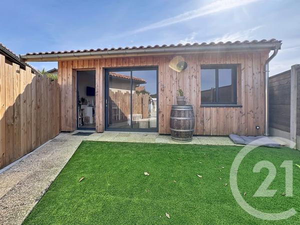 Maison à vendre  5 pièces - 146,20 m 2   GUJAN MESTRAS  - 33