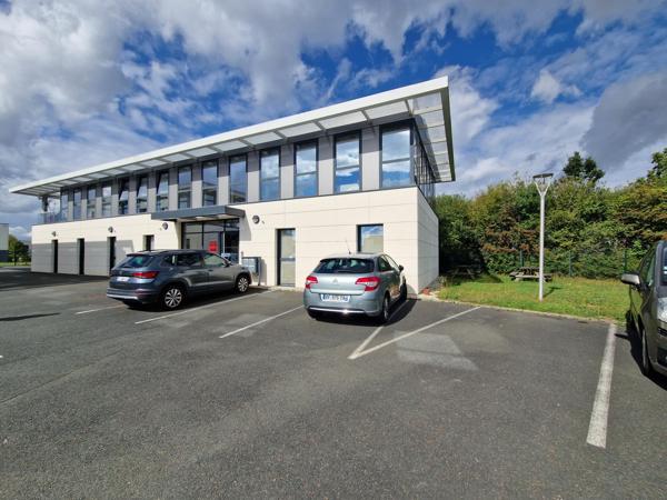 Bureaux 485m² – Beaucouze