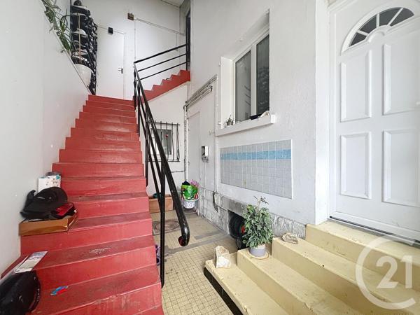 Immeuble à vendre  170,15 m2 BONNEUIL EN FRANCE - 95