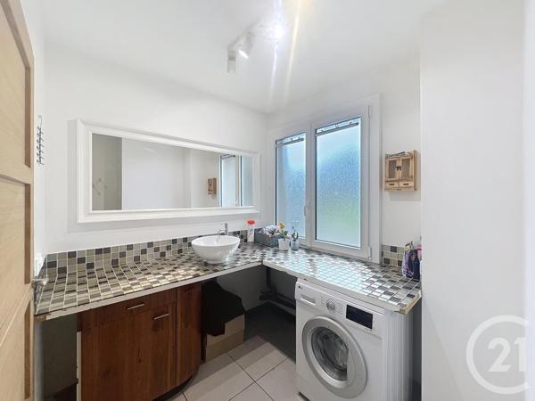Immeuble à vendre  170,15 m2 BONNEUIL EN FRANCE - 95
