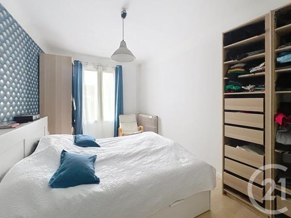 Immeuble à vendre  170,15 m2 BONNEUIL EN FRANCE - 95