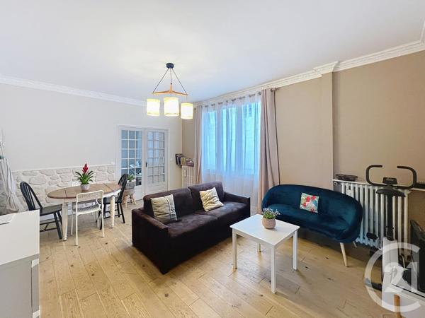 Immeuble à vendre  170,15 m2 BONNEUIL EN FRANCE - 95