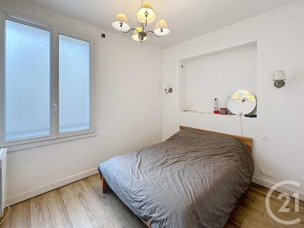 Immeuble à vendre  170,15 m2 BONNEUIL EN FRANCE - 95