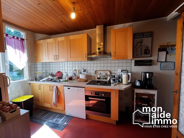 Maison plain pied 4 chambres double garage + piscine