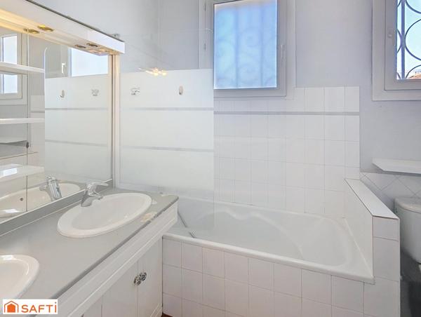 Maison de Maître familiale – 10 pièces – Centre de Voiron