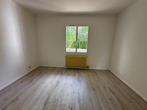 Maison Eysines 5 pièce(s) 120 m2 SUR 1040 m2 de terrain