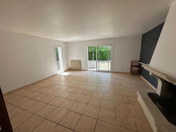 Maison Eysines 5 pièce(s) 120 m2 SUR 1040 m2 de terrain