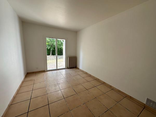 Maison Eysines 5 pièce(s) 120 m2 SUR 1040 m2 de terrain