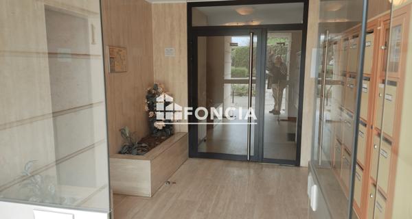 Location Chambre 25 m² - Fontainebleau 77300