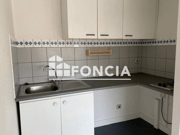 Location Studio 33.6 m² - 31 RUE DU DR NANCEL PENARD Bordeaux 33000