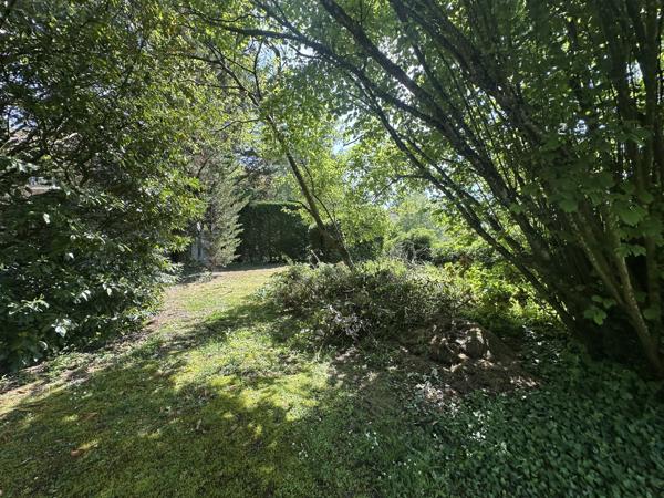 Terrain
        
        - 416 m² Exclusivité 99 110 € *