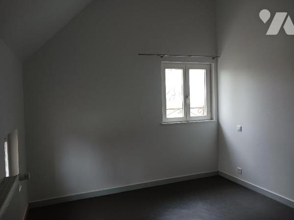 A VENDRE à proximité de la commune de CHAOURCE - Lieudit LA FEULIE, Une maison à usage d'habita...