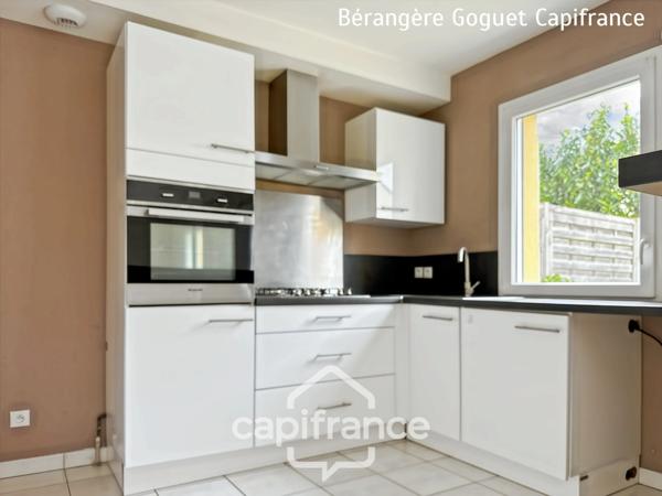 Maison à vendre  pièces  (72)