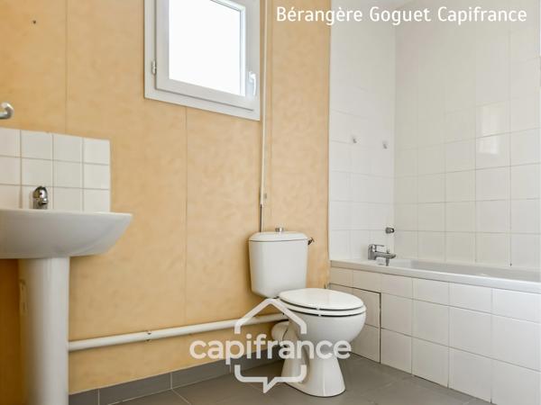 Maison à vendre  pièces  (72)