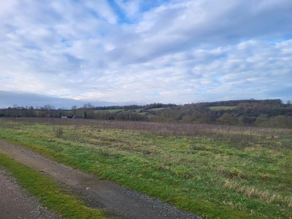 Terrain à vendre de 1 222,00 m² AIRVAULT (79)