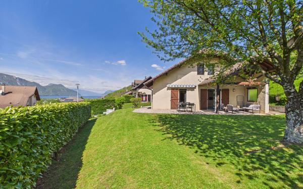 Maison à vendre    4 pièces • 102,30 m2 Voglans