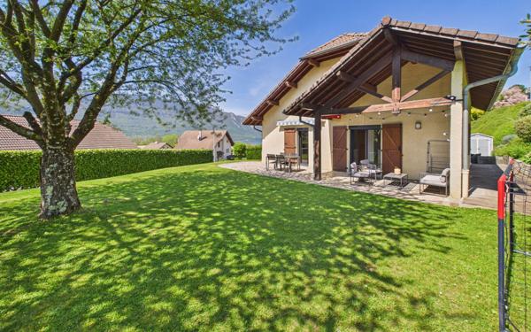 Maison à vendre    4 pièces • 102,30 m2 Voglans