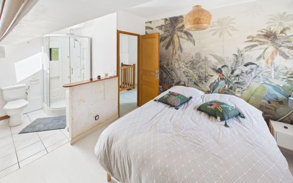 Maison à vendre    4 pièces • 102,30 m2 Voglans