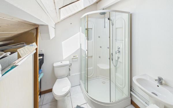 Maison à vendre    4 pièces • 102,30 m2 Voglans