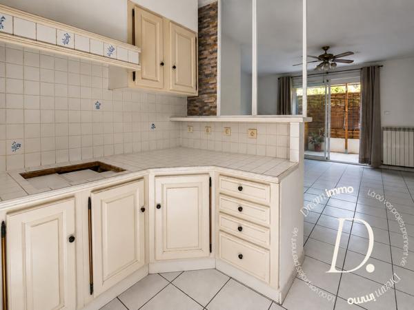 Bel appartement 3 pièces avec extérieurs