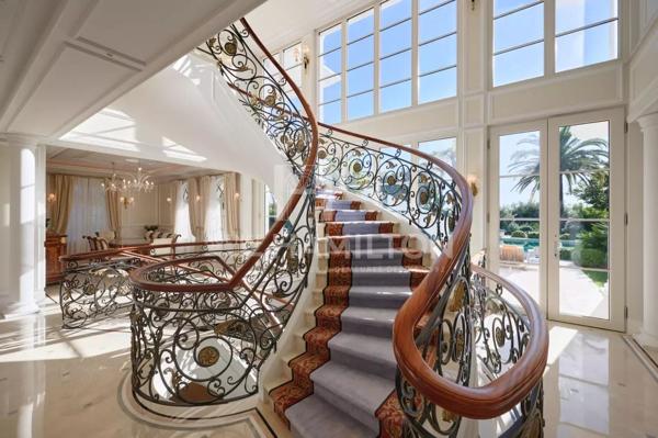 Domaine Neuf d'Architecte — Super Cannes, Côte d'Azur Vallauris