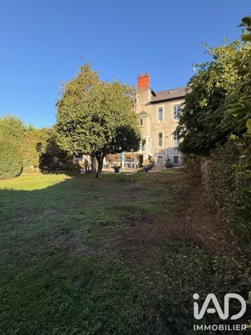 Maison à vendre 11 pièces 327 m² Bourges