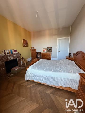 Maison à vendre 11 pièces 327 m² Bourges