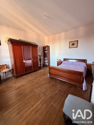 Maison à vendre 11 pièces 327 m² Bourges