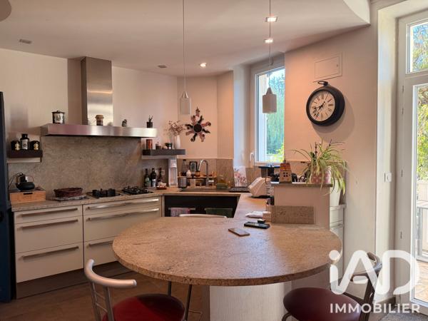 Maison à vendre 11 pièces 327 m² Bourges