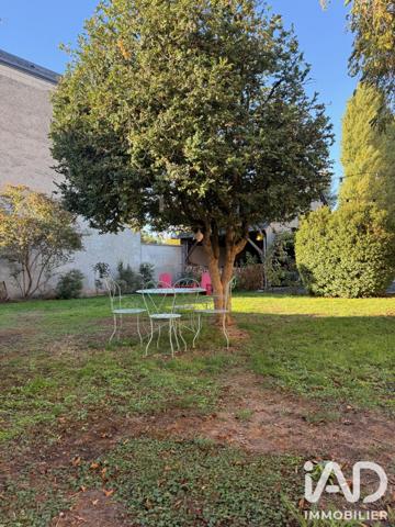Maison à vendre 11 pièces 327 m² Bourges