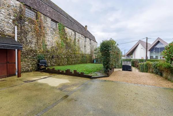 maison 8 pièces 224m² à vendre à Orthez