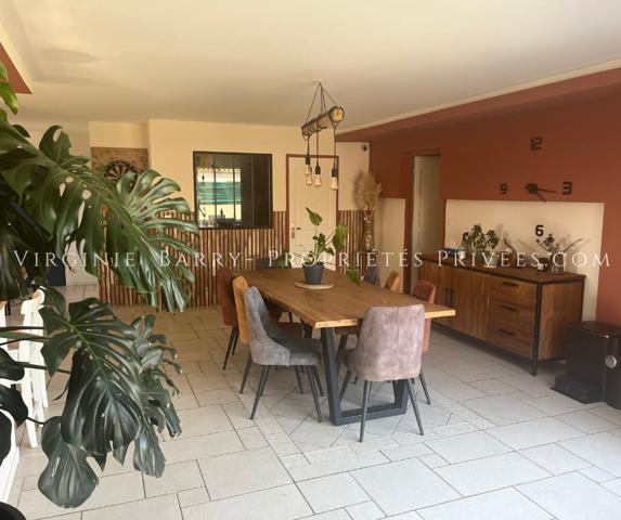 BELLE MAISON DE PLAIN PIED DE 150 M² NON MITOYENNE