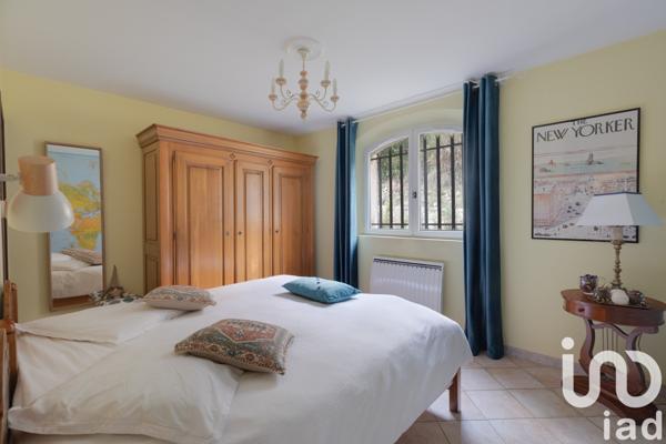 Maison à vendre 6 pièces 188 m² Tourrettes