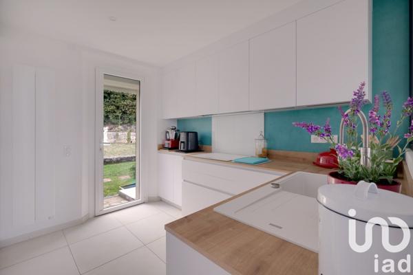 Maison à vendre 6 pièces 188 m² Tourrettes