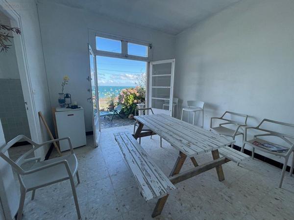 Maison à vendre à Cancale en Ille-et-Vilaine (35260), ref : 240   
port mer