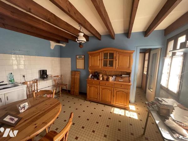Maison à rénover, 95m² à Saint-Mars-des-Près