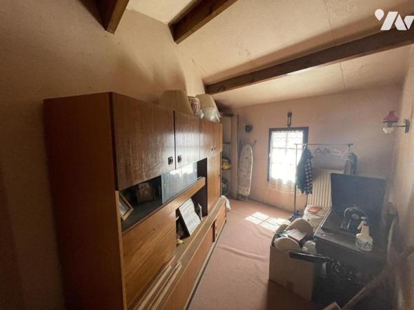 Maison à rénover, 95m² à Saint-Mars-des-Près