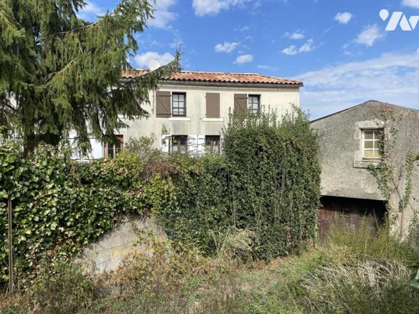 Maison à rénover, 95m² à Saint-Mars-des-Près