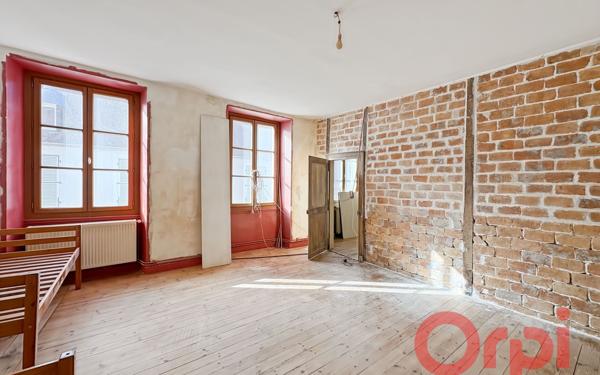 Maison à vendre    4 pièces •  Culan