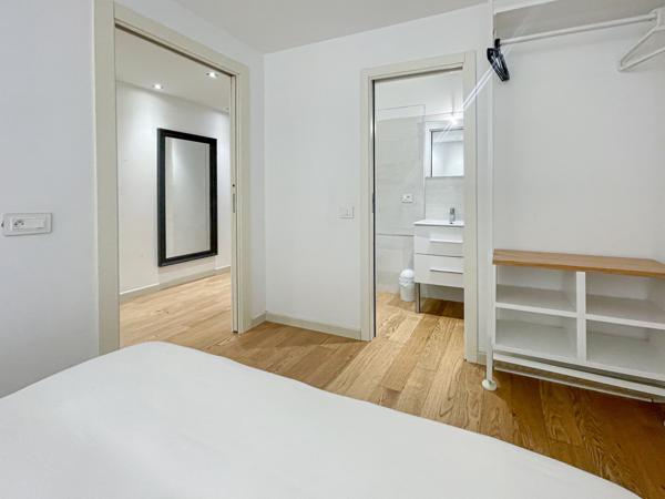 Cannes (06400) Très beau T3 au 2ème étage d'un très bel immeuble