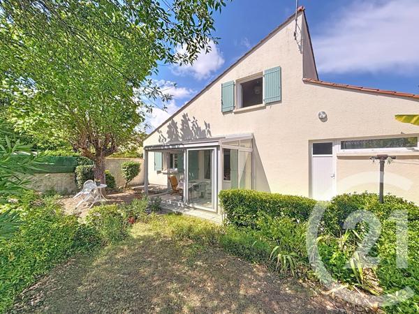 Maison à vendre  5 pièces - 93,35 m 2   RUELLE SUR TOUVRE  - 16
