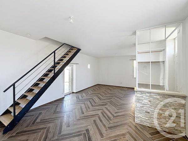 Maison à vendre  5 pièces - 93,35 m 2   RUELLE SUR TOUVRE  - 16