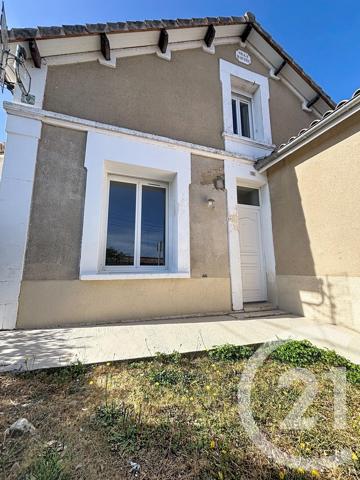 Maison à vendre  5 pièces - 93,35 m 2   RUELLE SUR TOUVRE  - 16