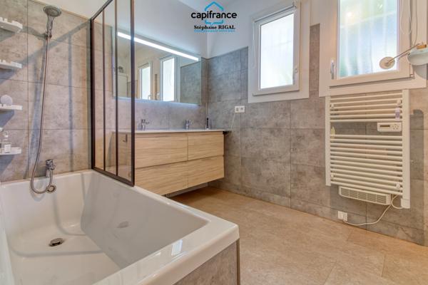 Maison à vendre 5 pièces MONTESQUIEU (82) de 125m2 habitables sur un terrain de 2000m2