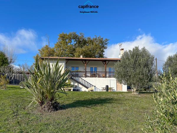 Maison à vendre 5 pièces MONTESQUIEU (82) de 125m2 habitables sur un terrain de 2000m2