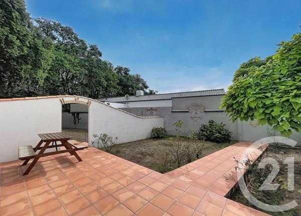 Maison à vendre  4 pièces - 97,92 m 2   ST HILAIRE DE RIEZ  - 85