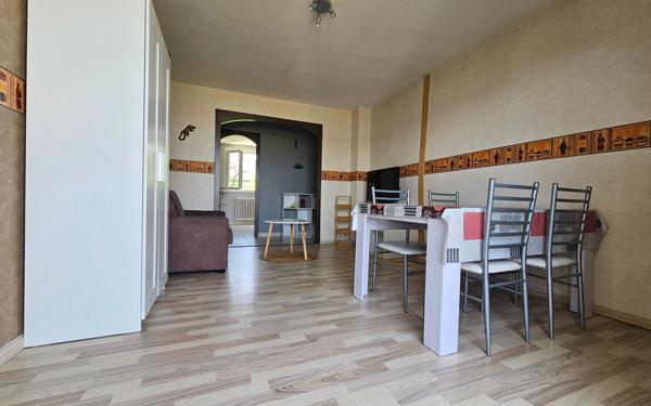 Appartement à vendre    3 pièces • 53 m2 Saint-Étienne