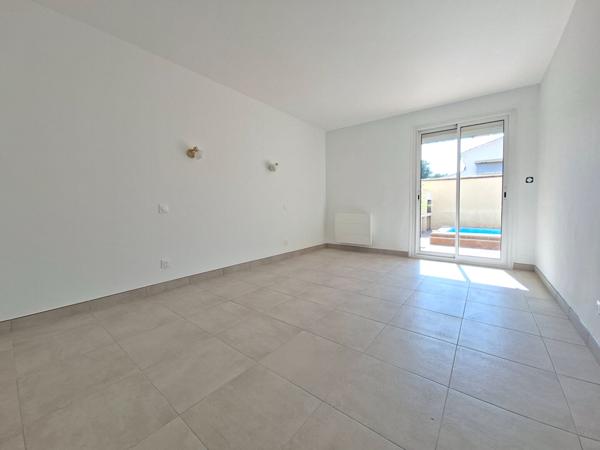 Perpignan SUD Villa 3 faces composée de 2 T4 entièrements rénovés