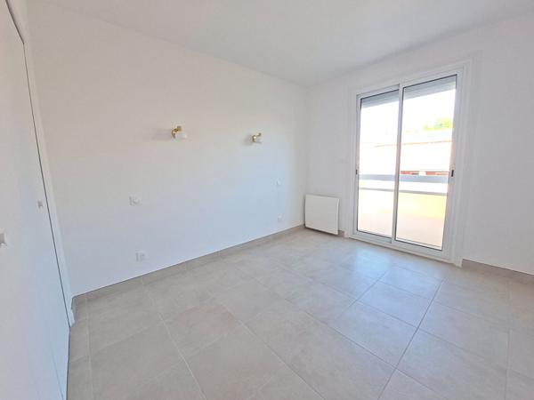 Perpignan SUD Villa 3 faces composée de 2 T4 entièrements rénovés