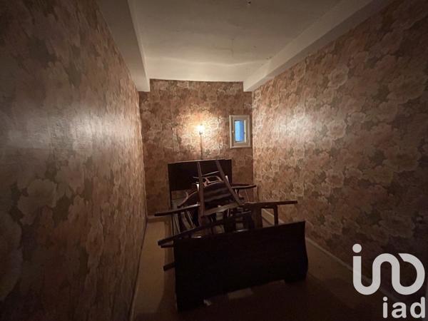 Maison de village 7 pièces de 111 m² à Pépieux (11700)